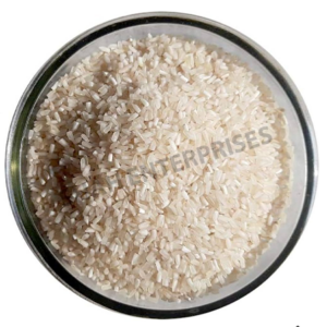 Broken Mogra rice, best for khichdi and soft rice dishes.